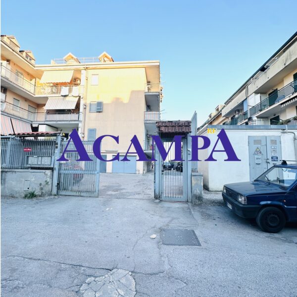 GIUGLIANO – VIA GIARDINI / VIA COLONNE | NUDA PROPRIETÀ CON POSTO AUTO